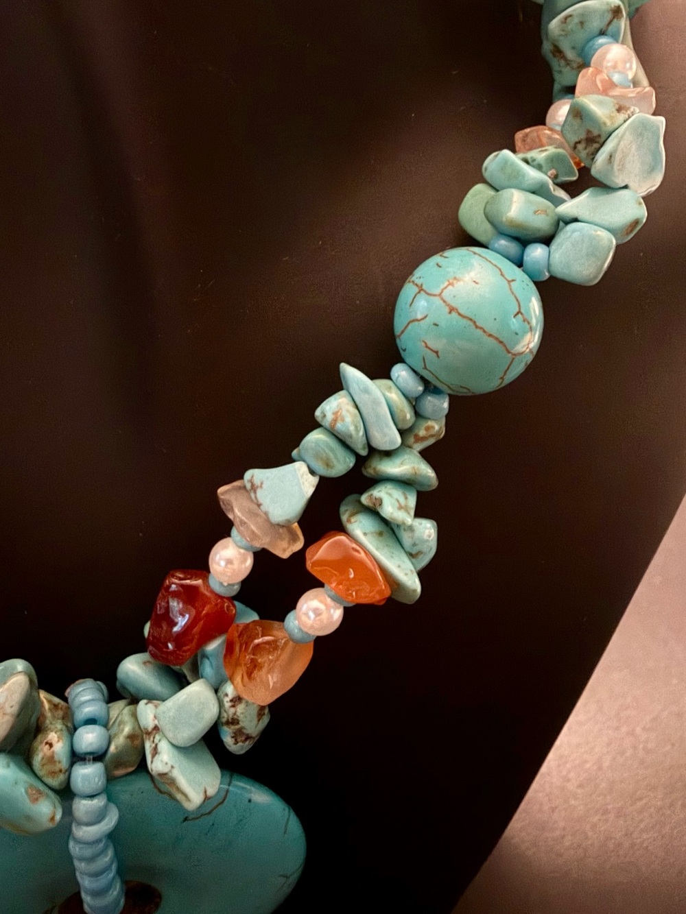 2-piece Set - Blue Turquoise Stone Pendant Necklace and Earrings - Picture 4 of 7
